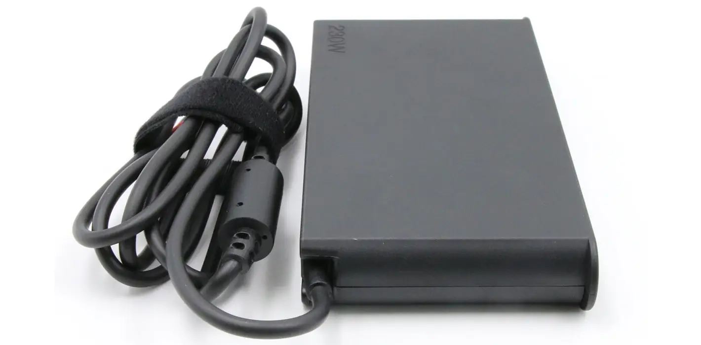 Dây nguồn sạc laptop Dell 2 chân cắm vào ổ điện4