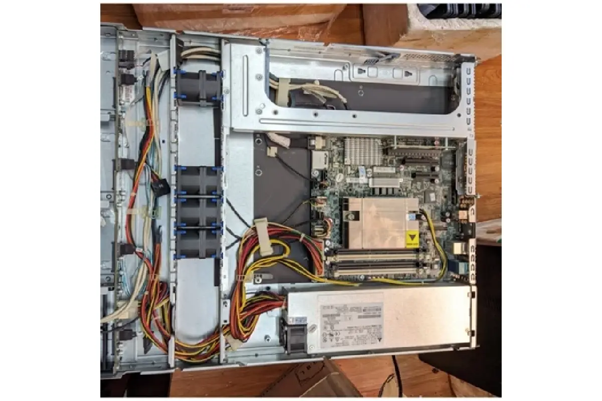 Máy chủ HP Proliant DL120 G7, rack 1U - Socket 11550